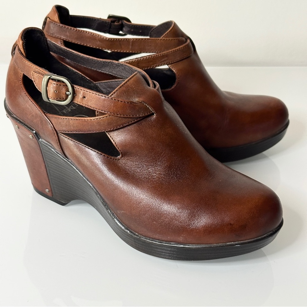 Dansko Franka Leather Cross Strap Wedges 39 Brown Booties - Picture 2 of 11